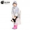 IMPERMEABLE NIÑO PEPAS C1010